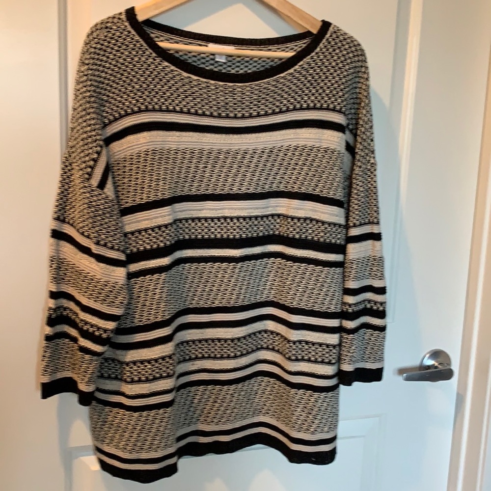 Women’s sweater